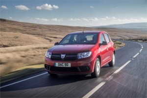 What Car? 2018 - Dacia SANDERO récompensée