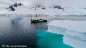 Arctic Sunrise in Charlotte Bay in the Antarctic